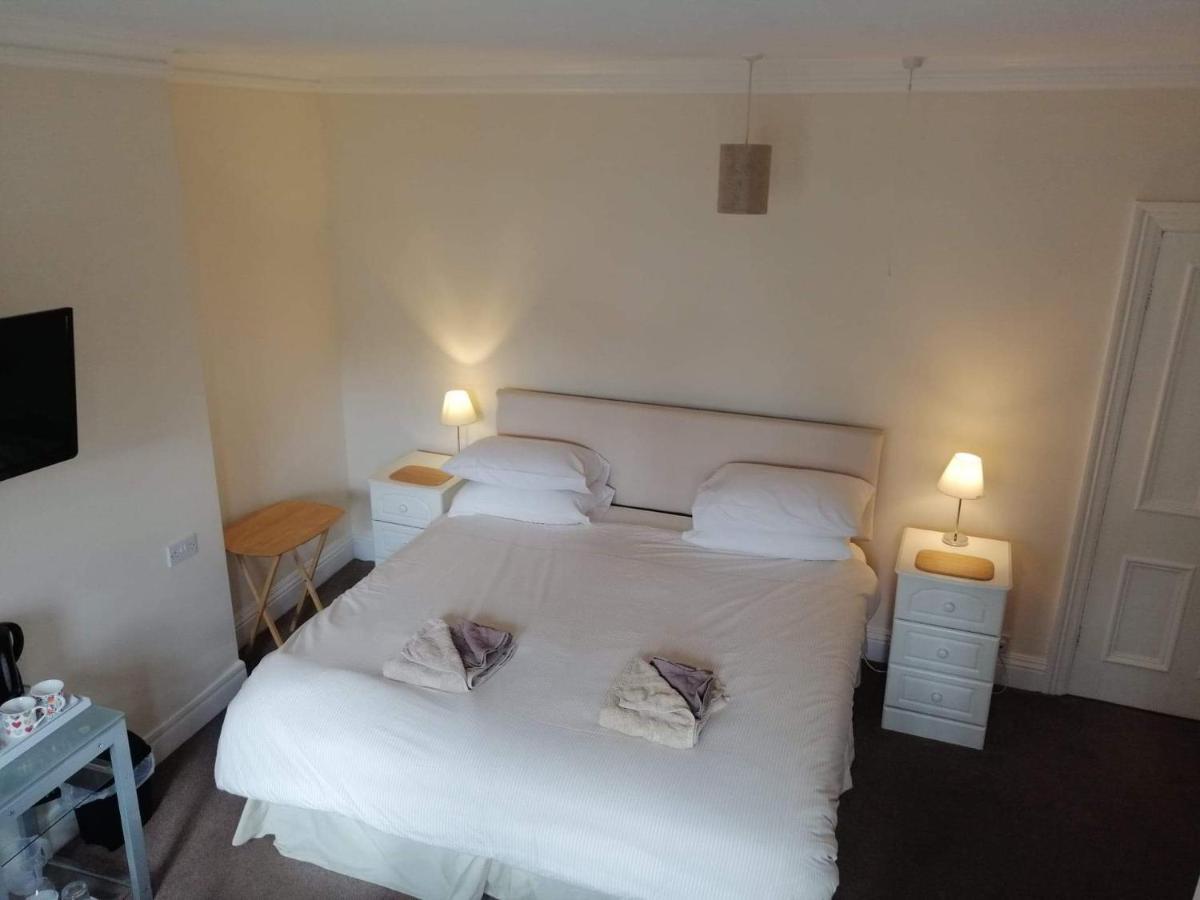 Prospect House Hotel Уитби Екстериор снимка