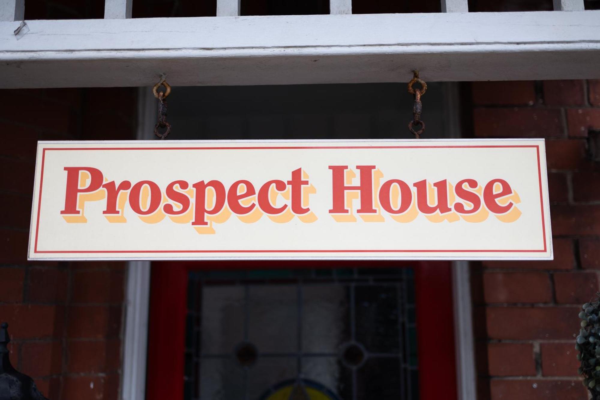 Prospect House Hotel Уитби Екстериор снимка